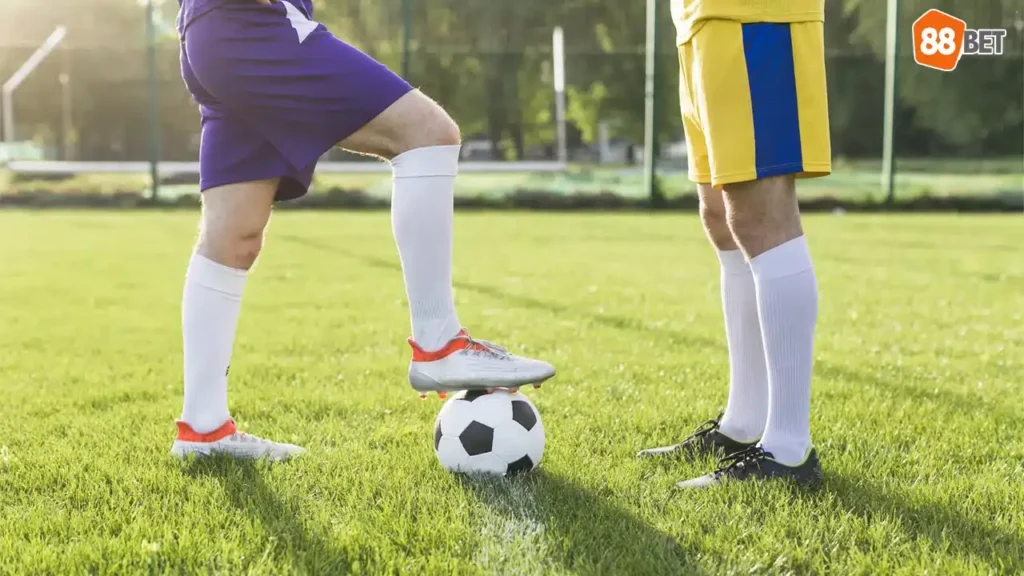 Kèo giao bóng trước là gì